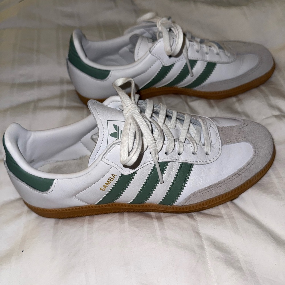 Adidas Sambas - youth 5/women’s 6-6.5 - Picture 2 of 5